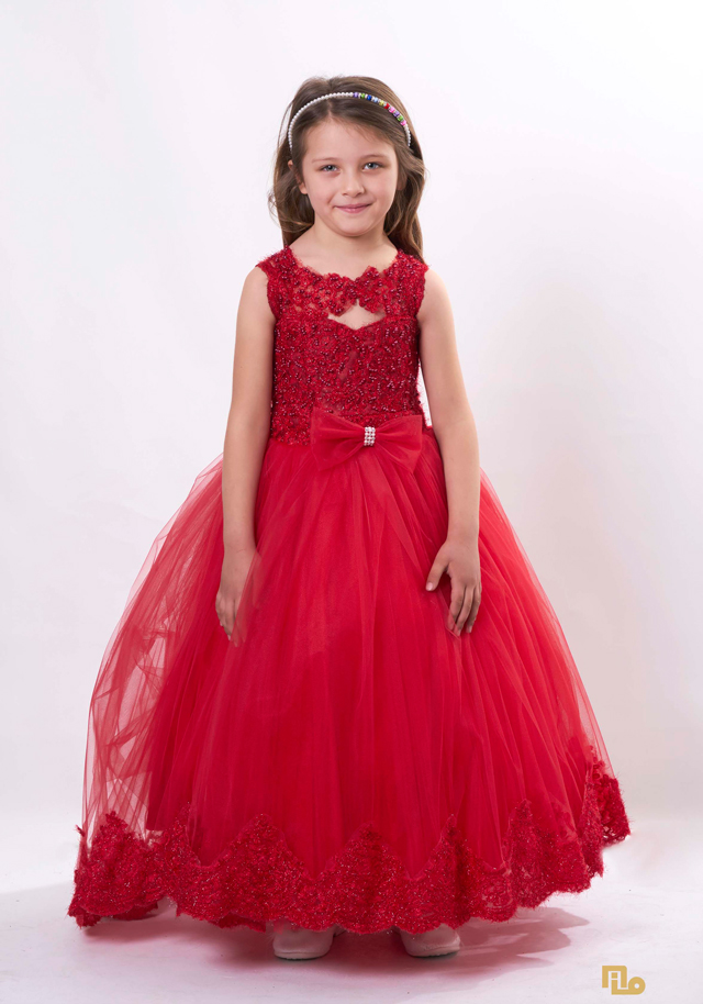 Fiyonklu İncili Beden Güpürlü Gelinlik